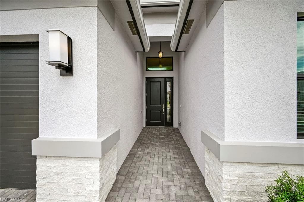 20428 Estero Crossing Blvd, Estero, FL 33928-5