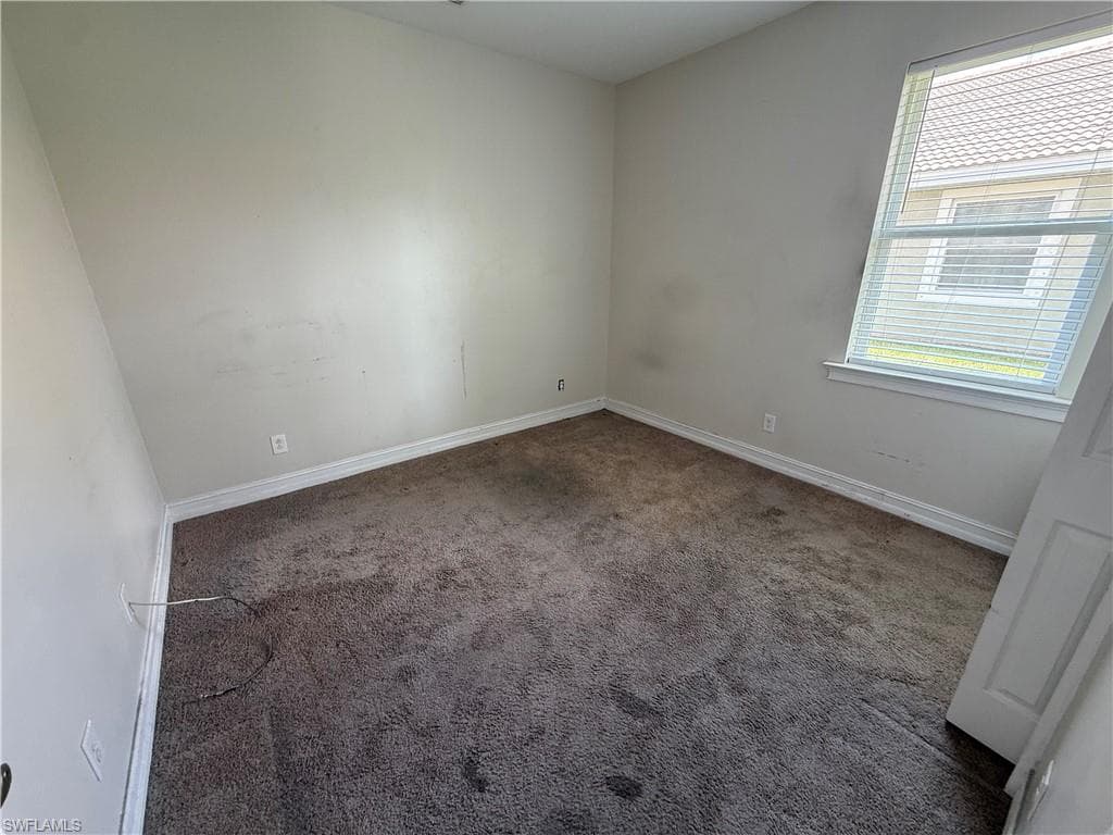 3351 Banyon Hollow Loop, North Fort Myers, FL 33903-8