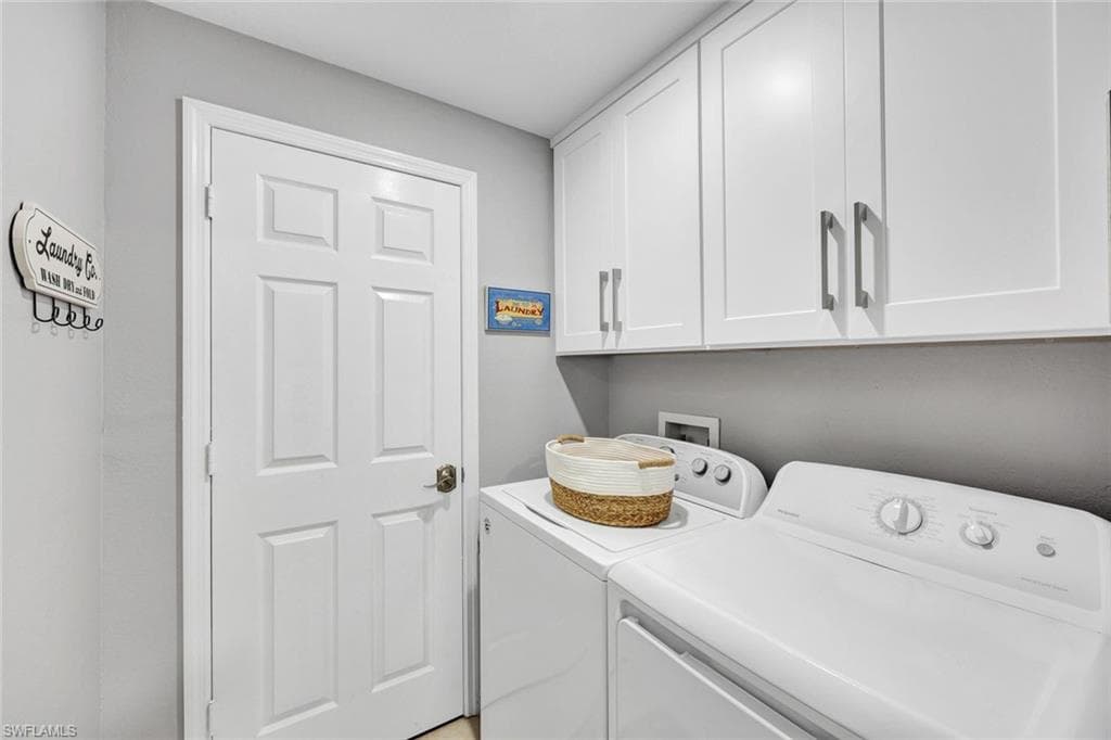 859 Tanbark Dr 103, Naples, FL 34108-15