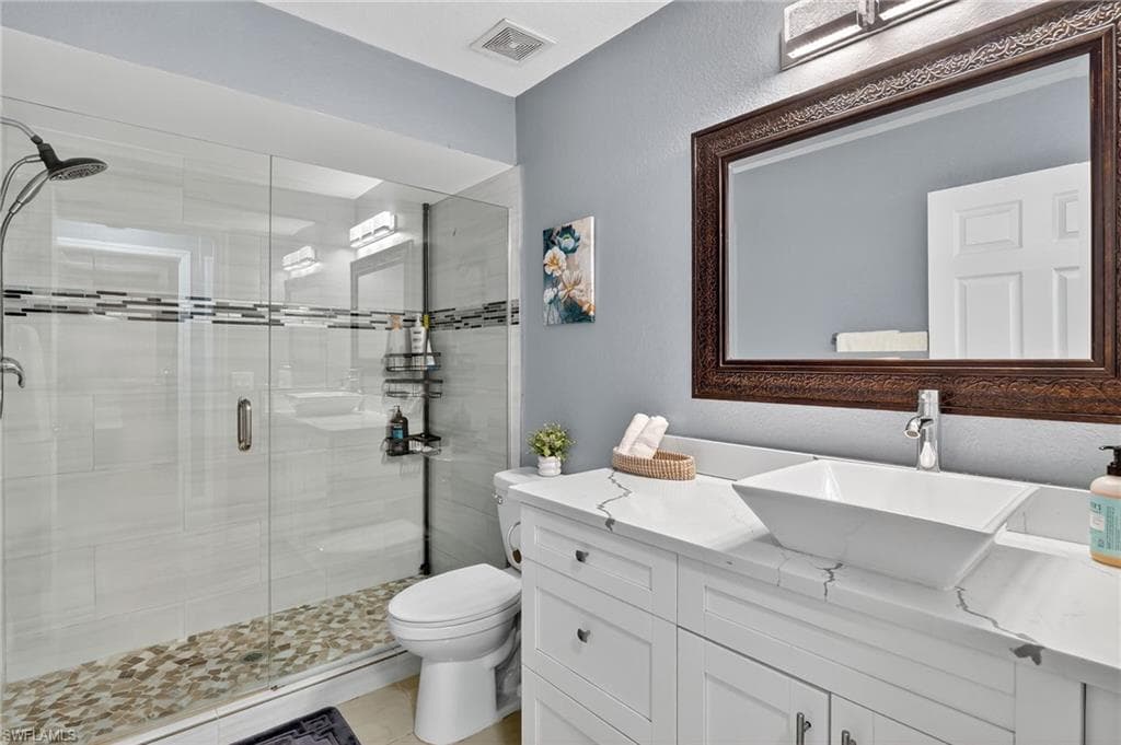 850 29th St SW, Naples, FL 34117-17