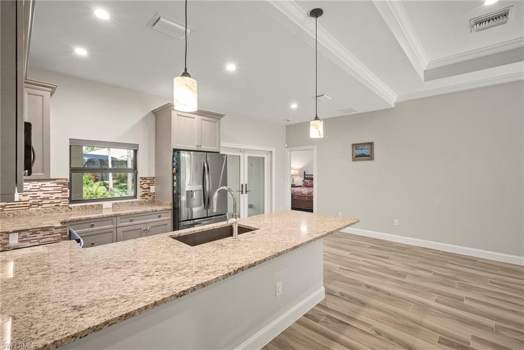 24132 Melanie Ln, Bonita Springs, FL 34135-15