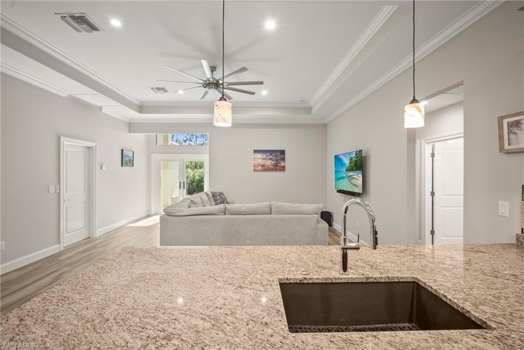 24132 Melanie Ln, Bonita Springs, FL 34135-16