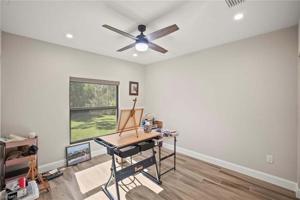 24132 Melanie Ln, Bonita Springs, FL 34135-24