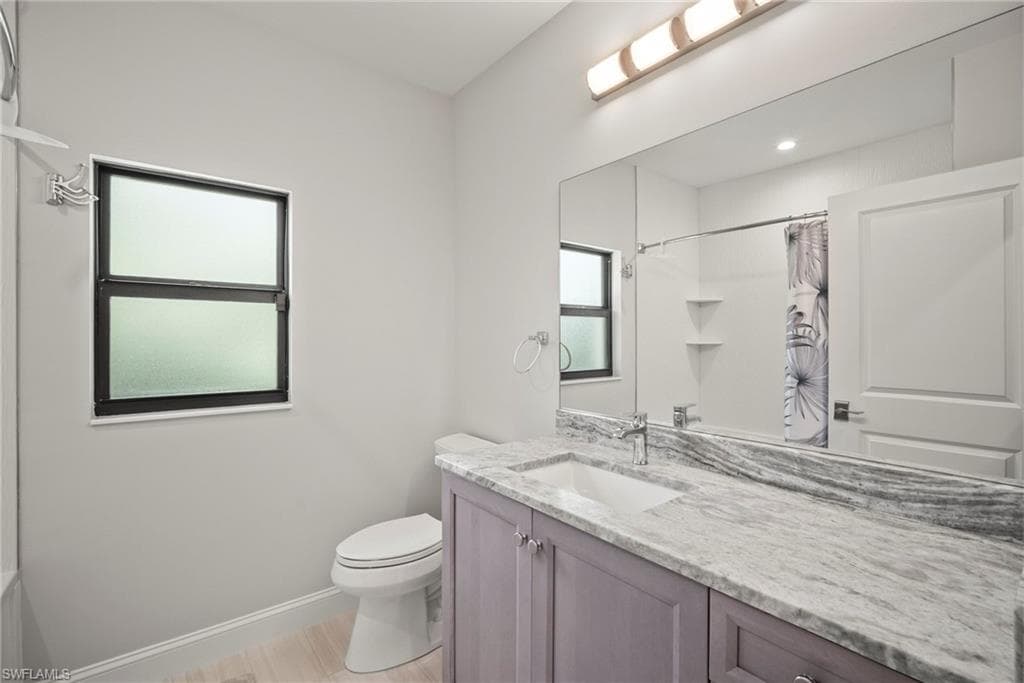 24132 Melanie Ln, Bonita Springs, FL 34135-26