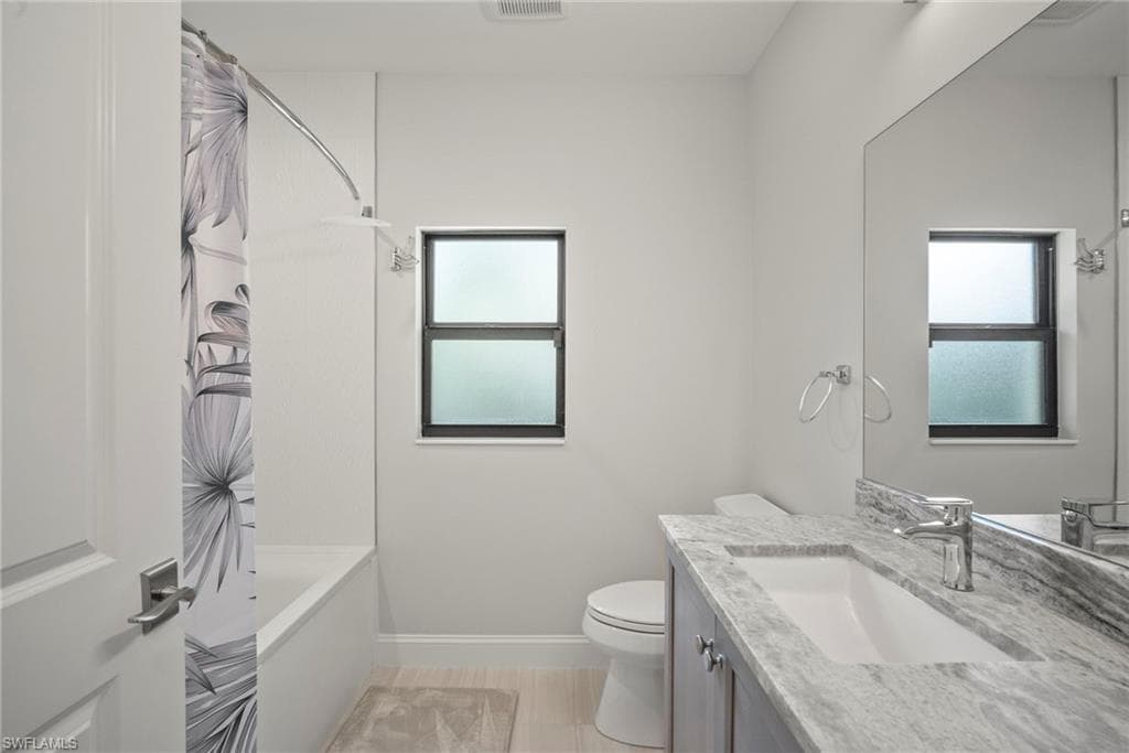 24132 Melanie Ln, Bonita Springs, FL 34135-27