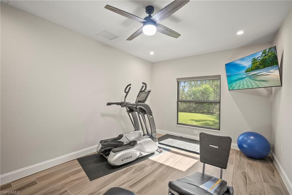 24132 Melanie Ln, Bonita Springs, FL 34135-29