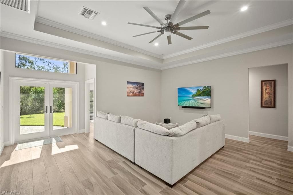 24132 Melanie Ln, Bonita Springs, FL 34135-7