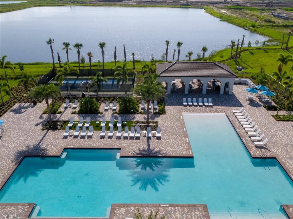 5824 Agostino Way, Ave Maria, FL 34142-44