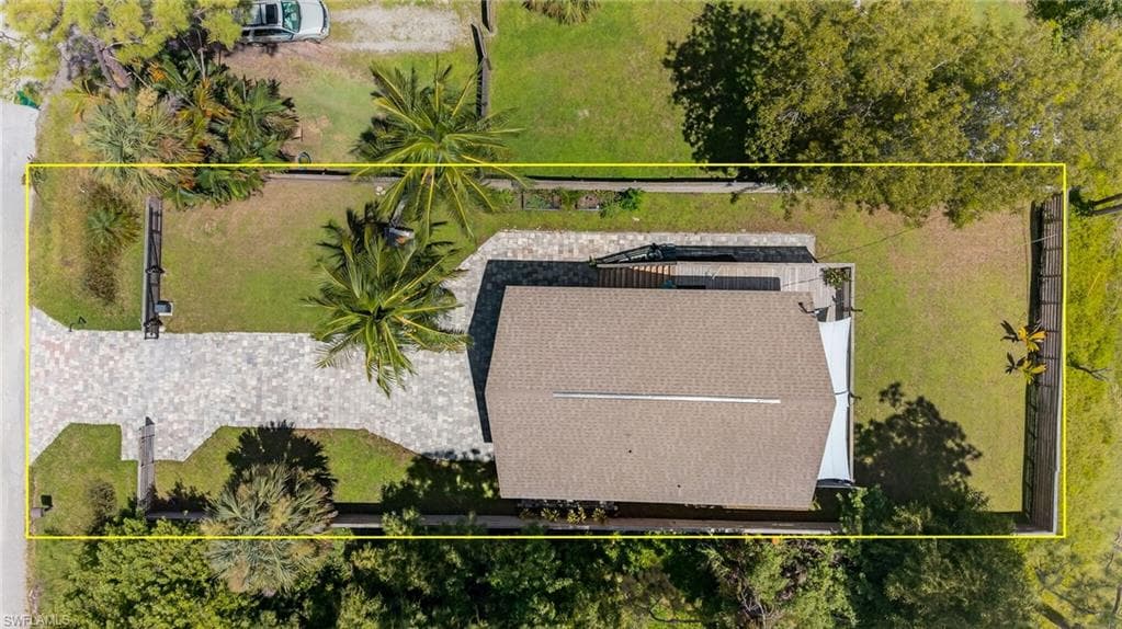 3020 Woodside Ave, Naples, FL 34112-28
