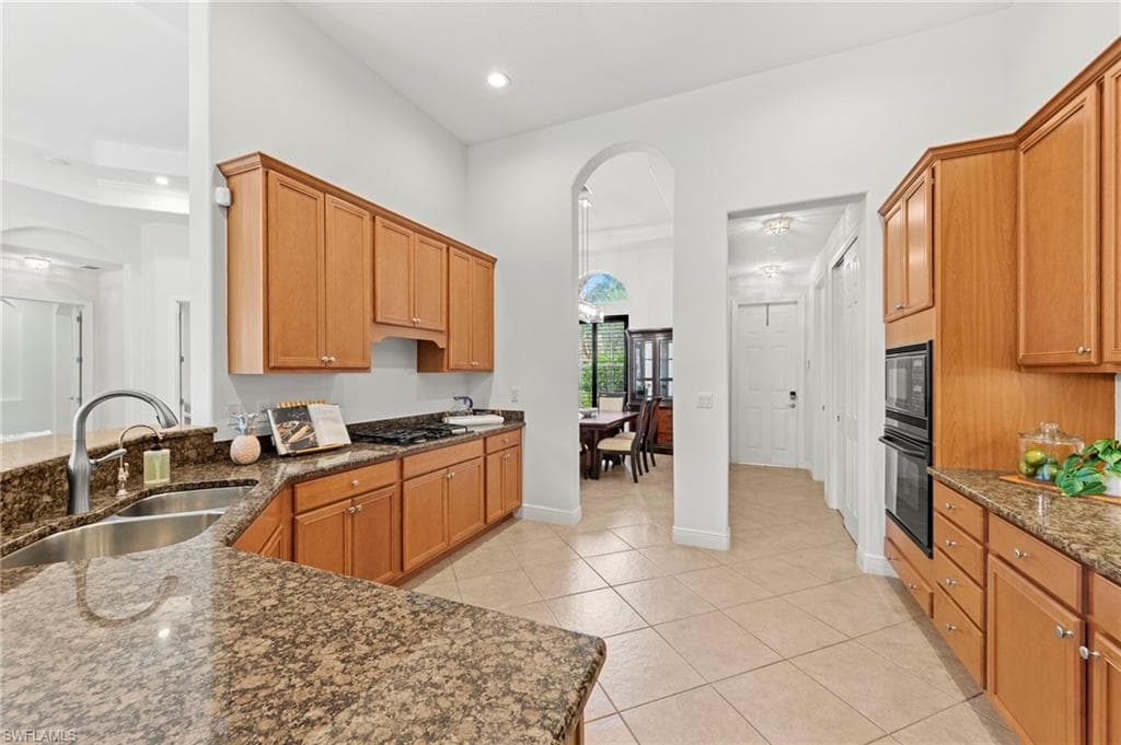 8411 Sedonia Cir, Estero, FL 33967-16