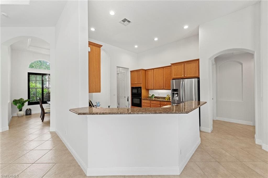 8411 Sedonia Cir, Estero, FL 33967-18