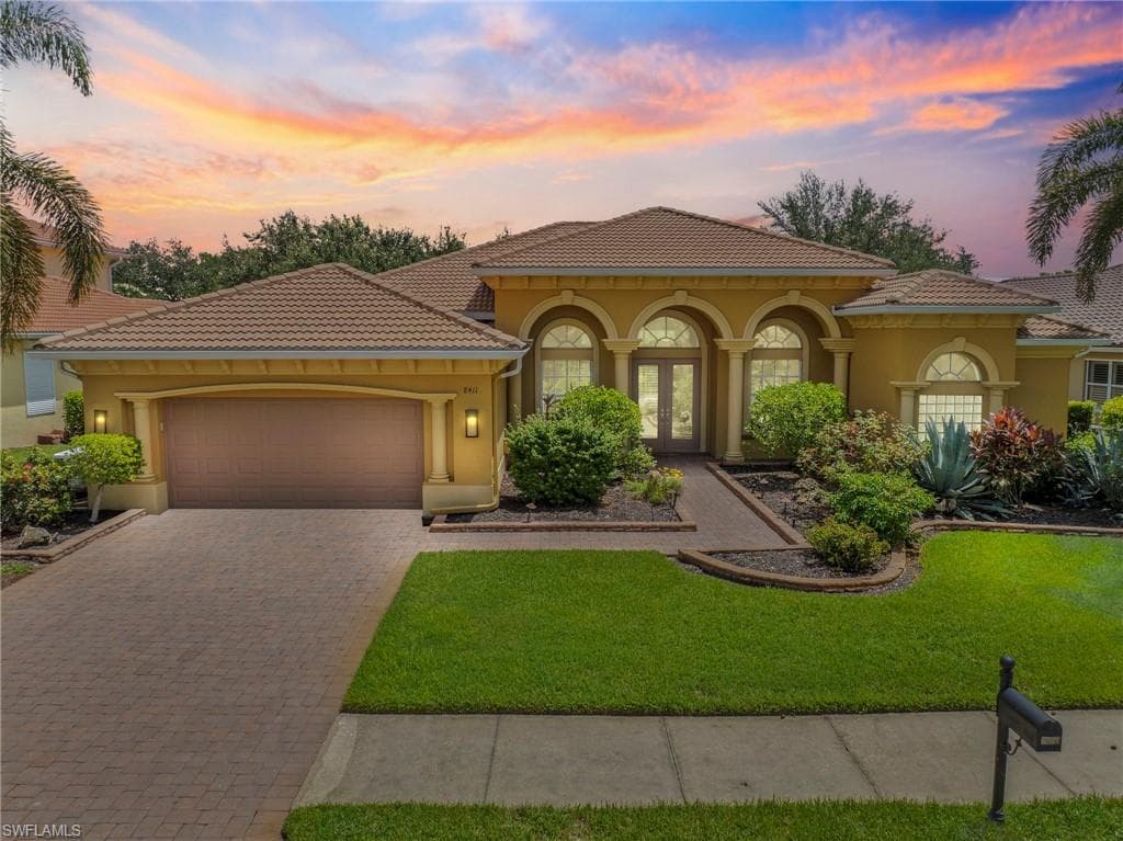 8411 Sedonia Cir, Estero, FL 33967-2