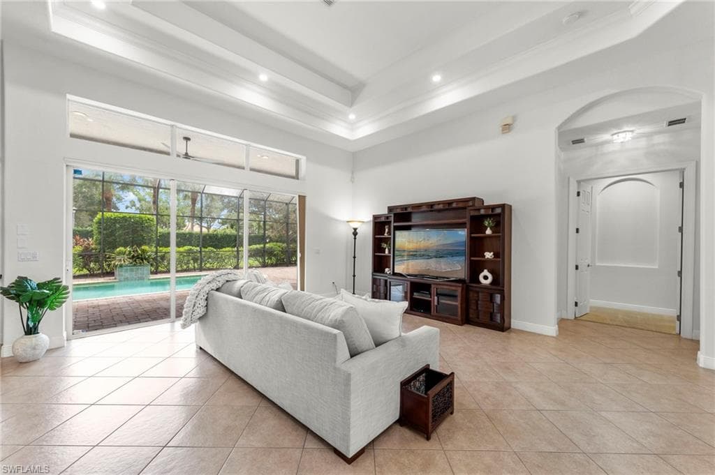 8411 Sedonia Cir, Estero, FL 33967-3
