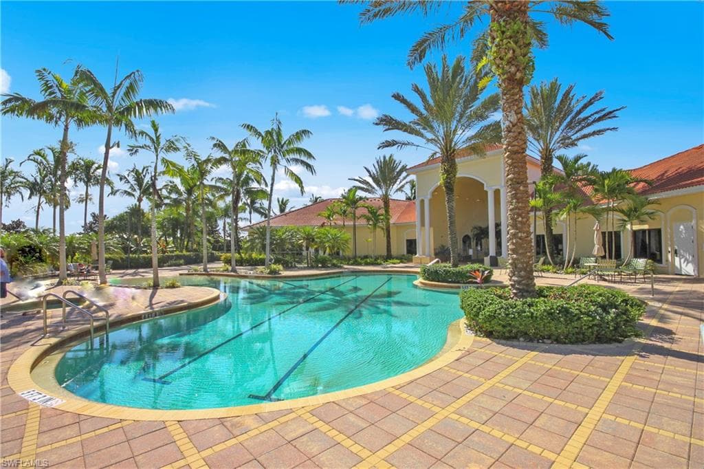 8411 Sedonia Cir, Estero, FL 33967-39