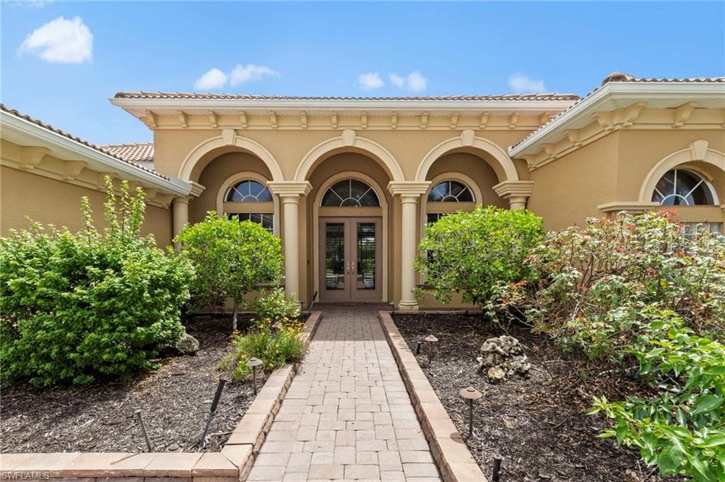 8411 Sedonia Cir, Estero, FL 33967-7