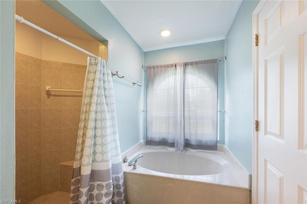4538 18th St NE, Naples, FL 34120-19