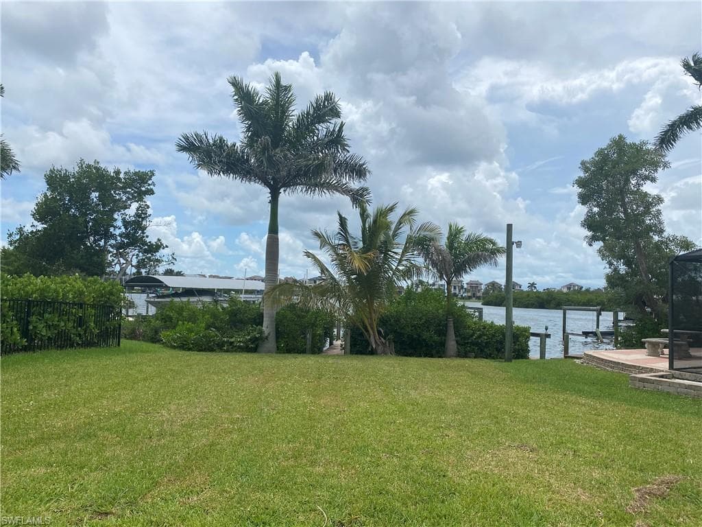 26815 Mclaughlin Blvd, Bonita Springs, FL 34134-3