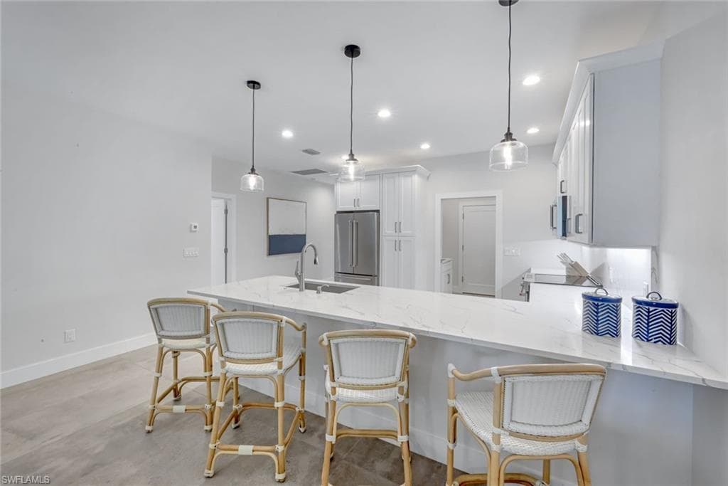 605/609 107th Ave N, Naples, FL 34108-33