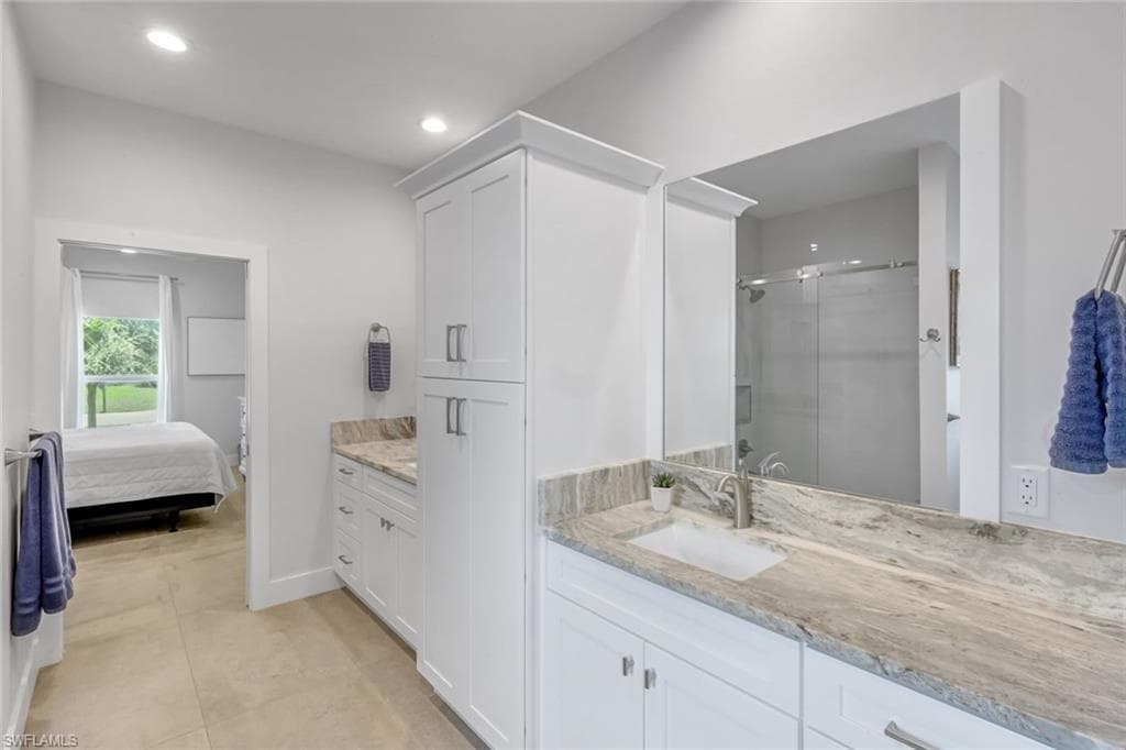 605/609 107th Ave N, Naples, FL 34108-41