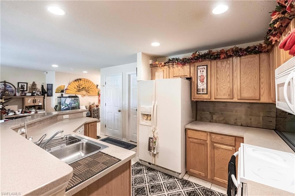 3511 20th St SW, Lehigh Acres, FL 33976-6