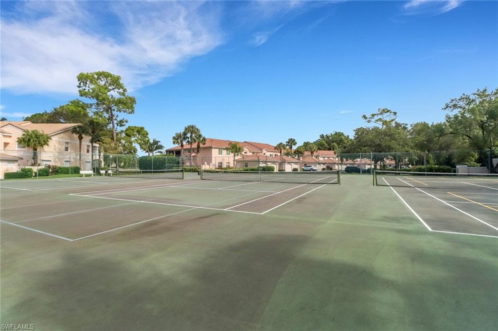 1096 Woodshire Ln C202, Naples, FL 34105-34