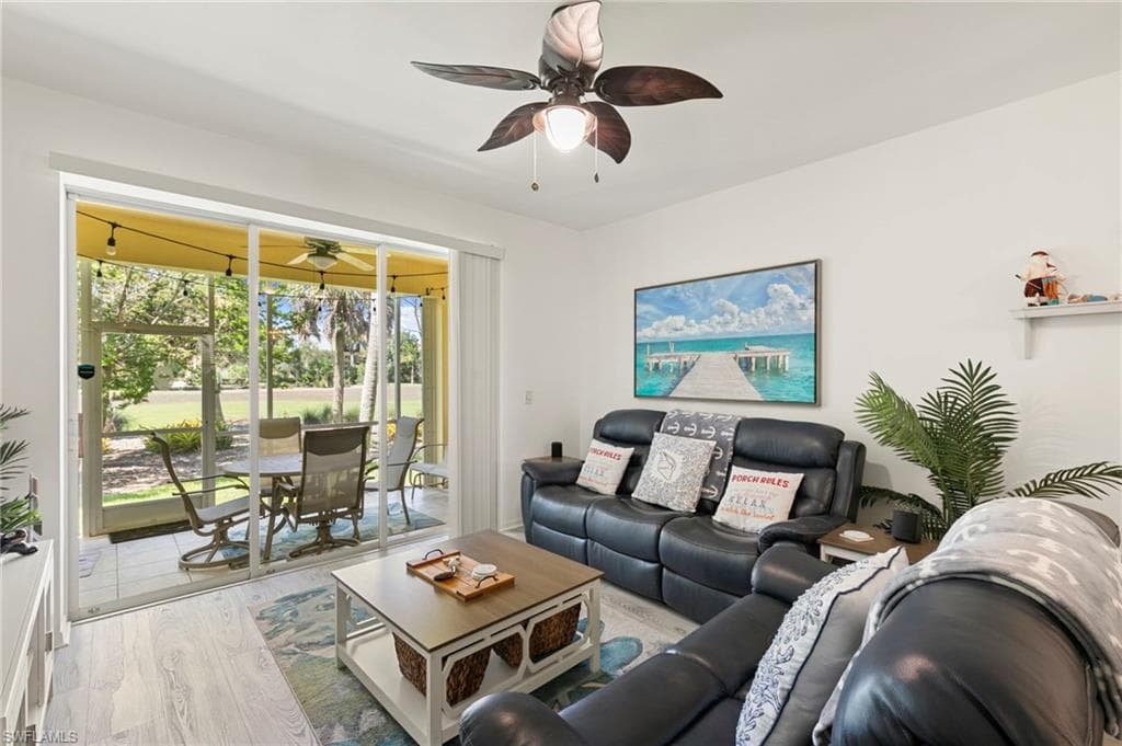 1366 Mainsail Dr 1515, Naples, FL 34114-9