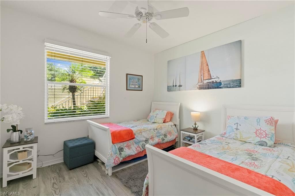 1366 Mainsail Dr 1515, Naples, FL 34114-15