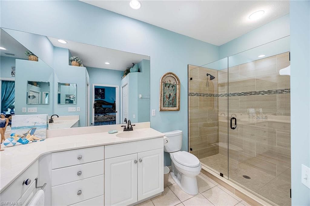 8267 Parkstone Pl 207, Naples, FL 34120-15