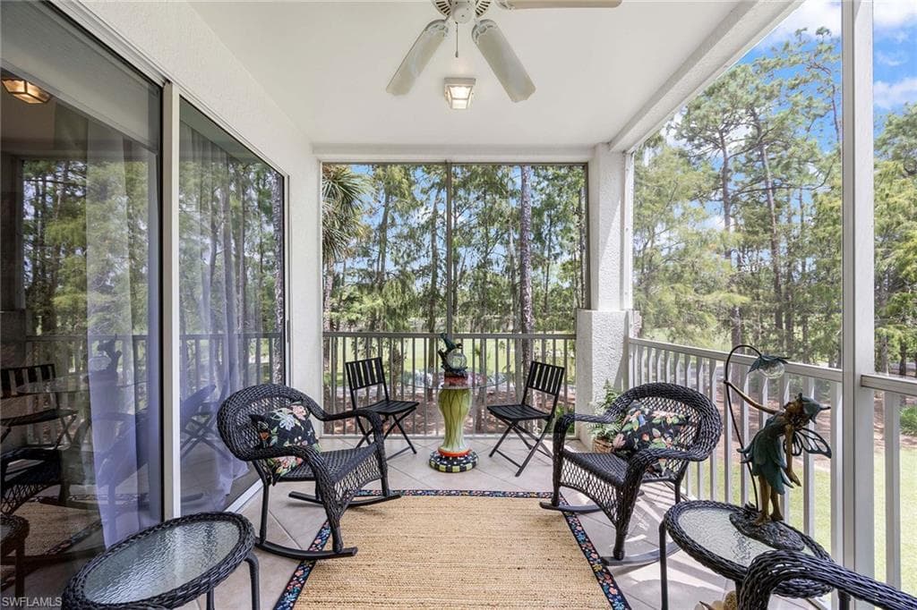 8267 Parkstone Pl 207, Naples, FL 34120-21