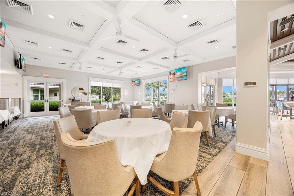 8267 Parkstone Pl 207, Naples, FL 34120-30