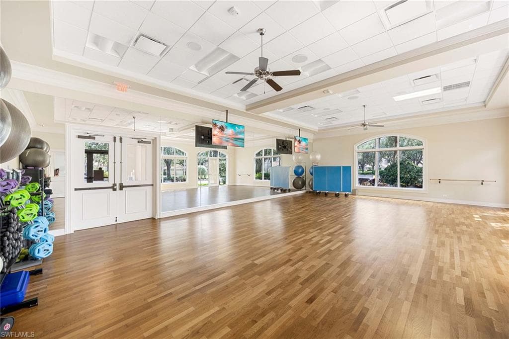 8267 Parkstone Pl 207, Naples, FL 34120-33