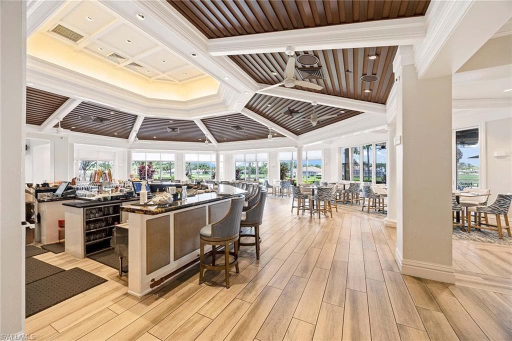 8267 Parkstone Pl 207, Naples, FL 34120-35