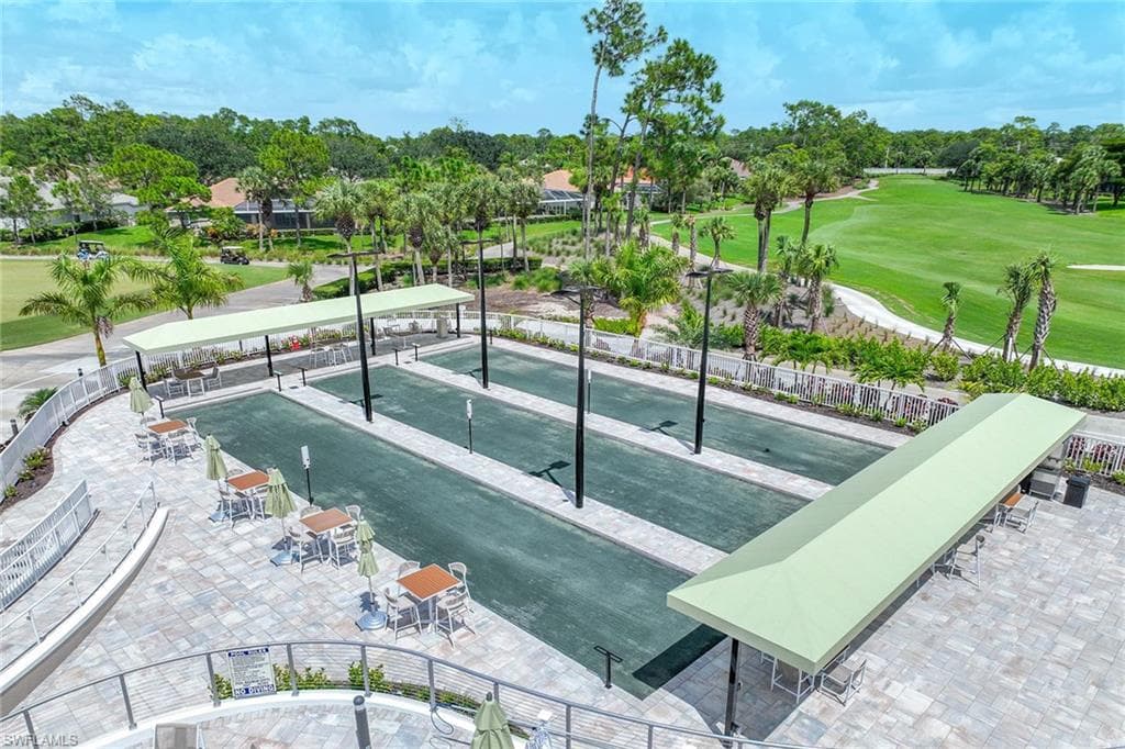 8267 Parkstone Pl 207, Naples, FL 34120-40