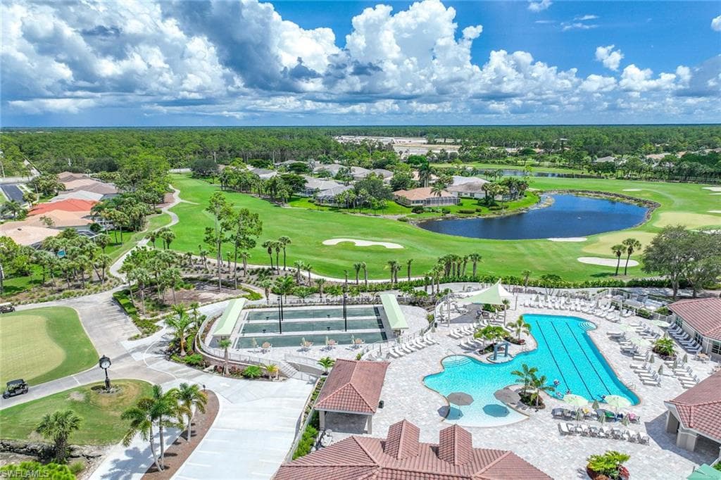 8267 Parkstone Pl 207, Naples, FL 34120-41