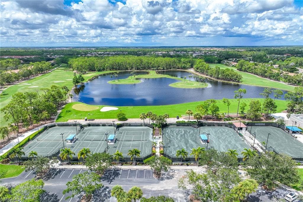 8267 Parkstone Pl 207, Naples, FL 34120-50