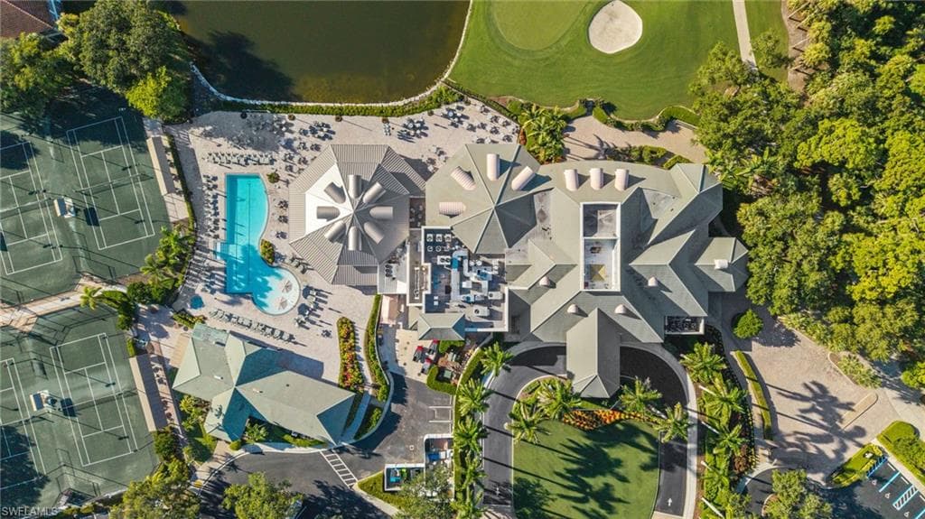 1605 Winding Oaks Way 103, Naples, FL 34109-40