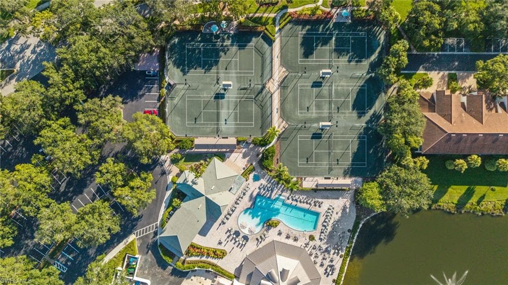 1605 Winding Oaks Way 103, Naples, FL 34109-41