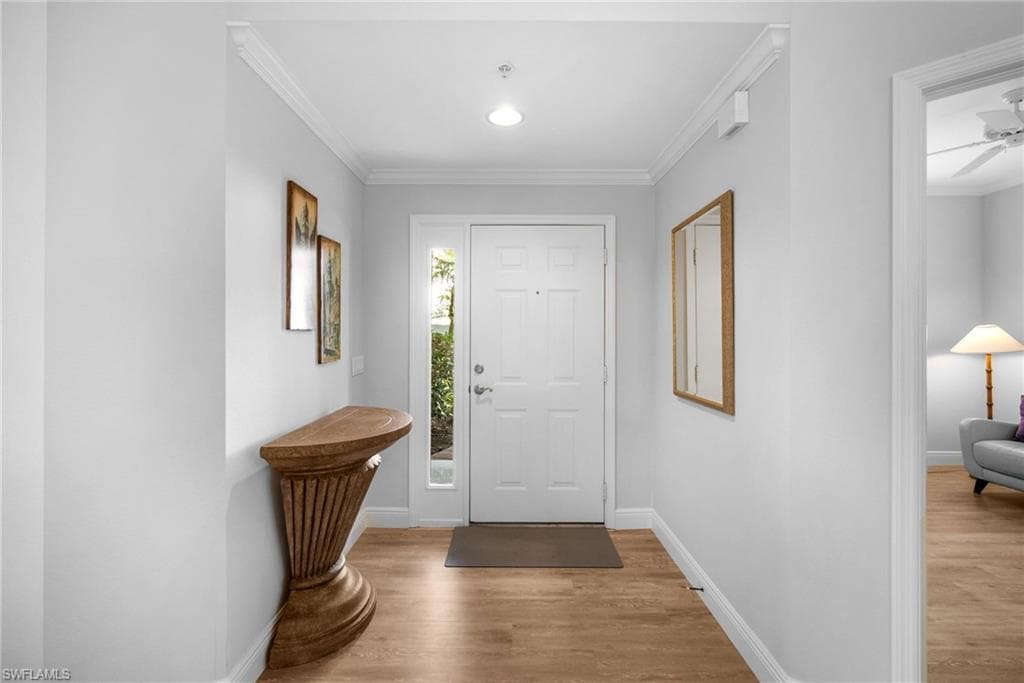 1605 Winding Oaks Way 103, Naples, FL 34109-5