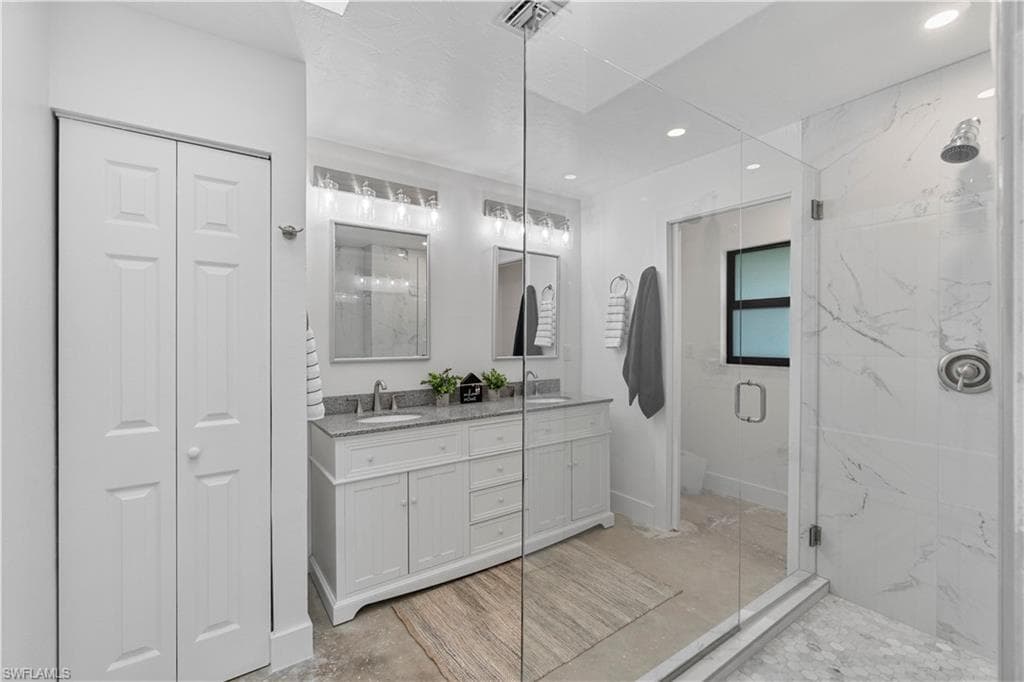 26900 Mclaughlin Blvd, Bonita Springs, FL 34134-20