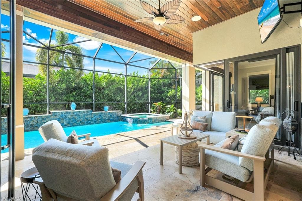 710 Wren St, Marco Island, FL 34145-15