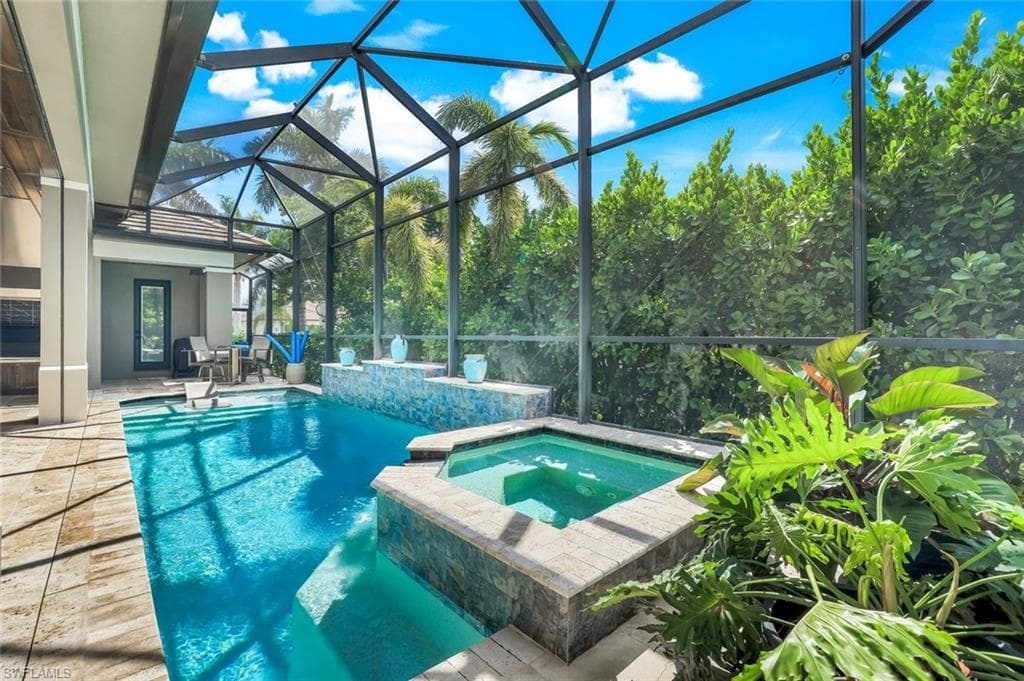 710 Wren St, Marco Island, FL 34145-16