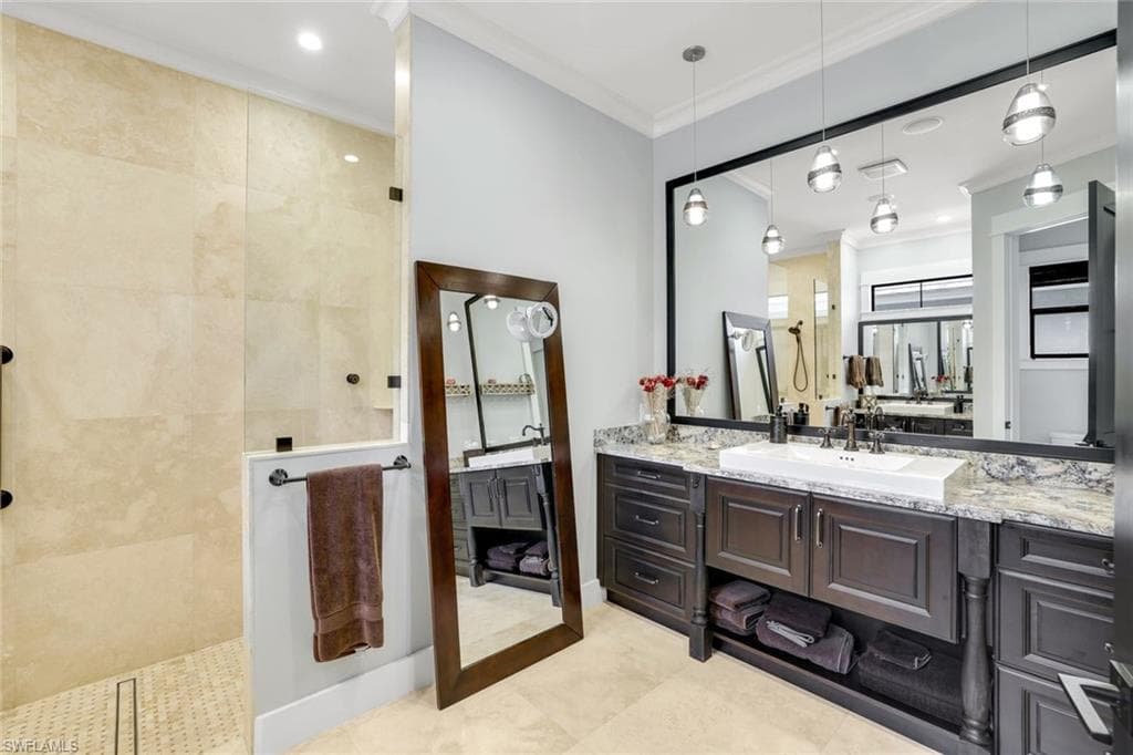 710 Wren St, Marco Island, FL 34145-23