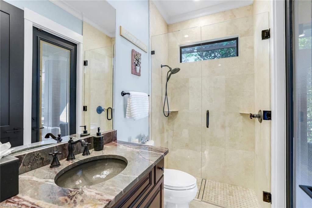 710 Wren St, Marco Island, FL 34145-31