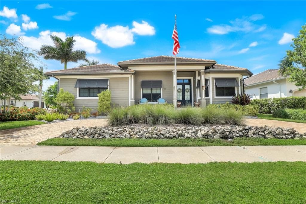 710 Wren St, Marco Island, FL 34145-37