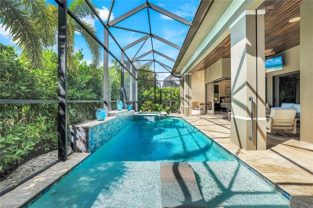 710 Wren St, Marco Island, FL 34145-2