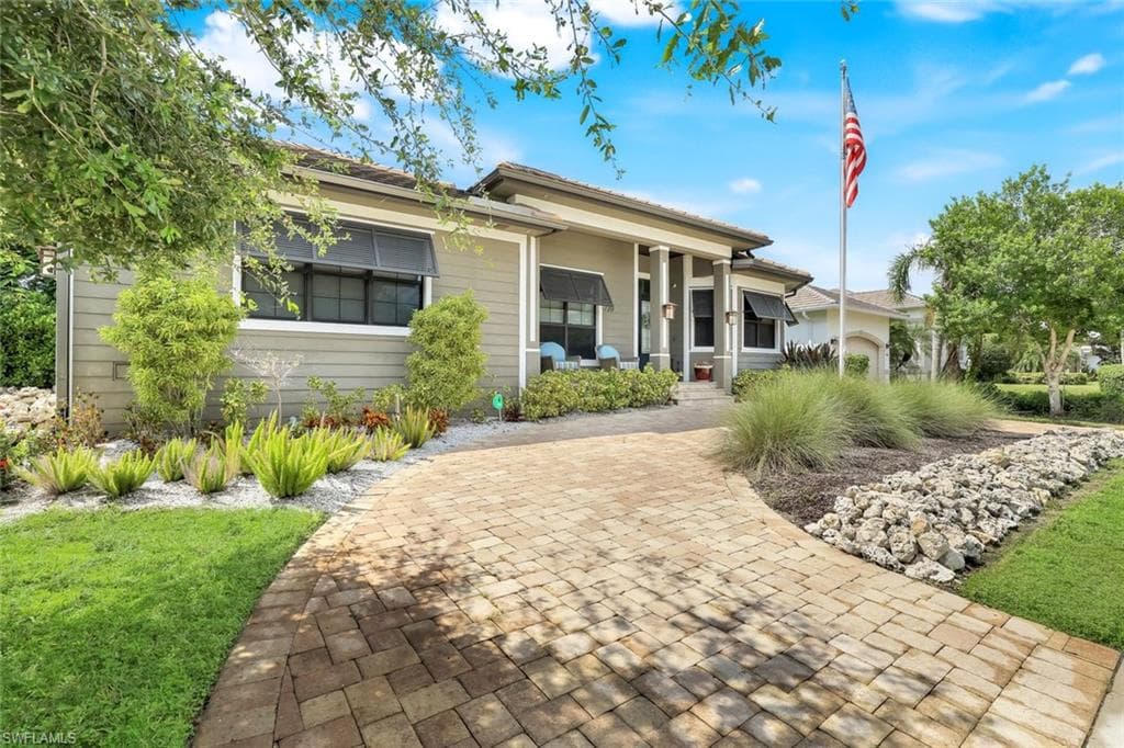 710 Wren St, Marco Island, FL 34145-38