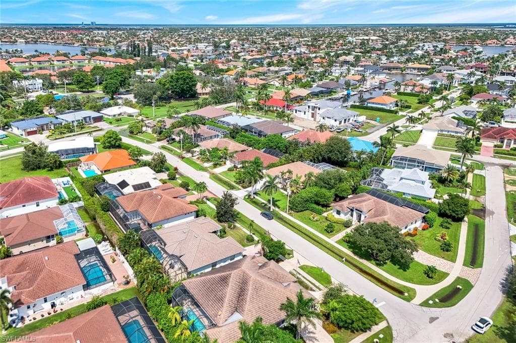 710 Wren St, Marco Island, FL 34145-43