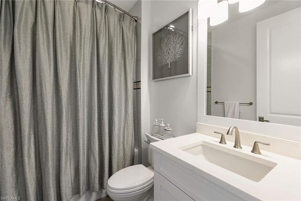 177 Geranium Ct, Marco Island, FL 34145-45