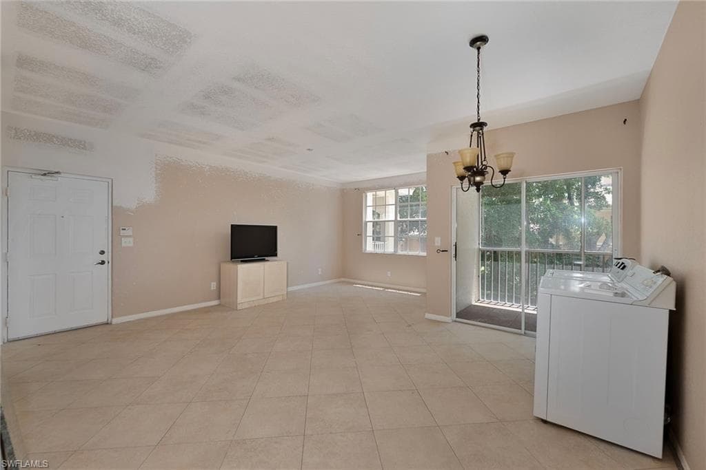 4665 Saint Croix Ln 1521, Naples, FL 34109-5