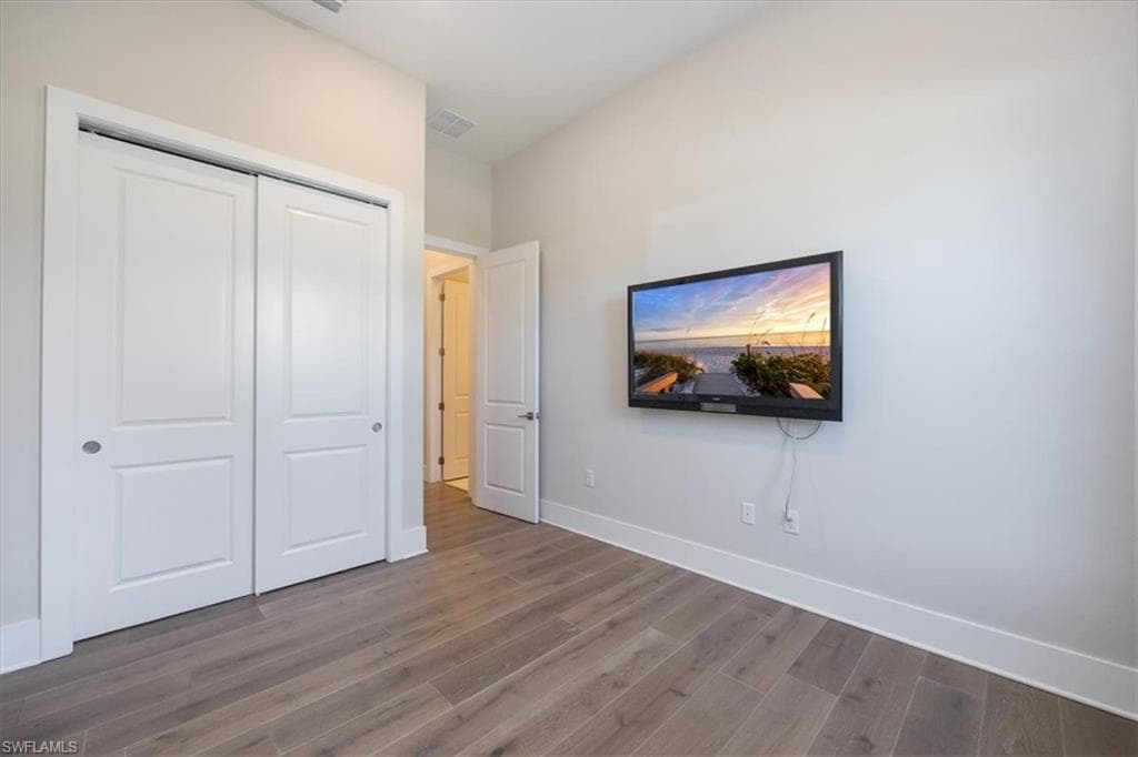 16136 Verilyn Cir, Naples, FL 34110-14